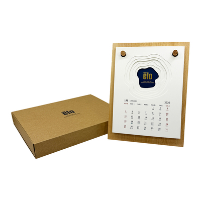 2026年新款木制镂空台历01